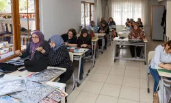 Afyonkarahisar Belediyesinden gençlere ve kadınlara tam destek