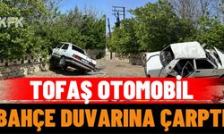 Tofaş Otomobil Bahçe Duvarına Çarptı