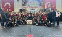 Mustafa Şıpar Anadolu Lisesi Halk Oyunları Ekibi Türkiye İkincisi Oldu