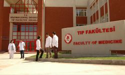 SDÜ Tıp Fakültesi "Türkiye’nin En İyileri" Arasında!