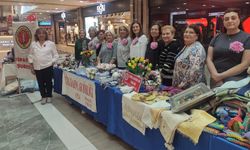 Yardım Meleklerinden anlamlı kermes etkinliği