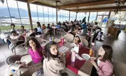 Yeşilova’da Lezzetli Çarşamba Geleneği
