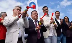 Antalya’da Uluslararası Yüzme Festivali