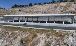 Akkent Mahallesi de kapalı pazaryeriyle buluşturuldu