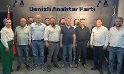 Anahtar Parti, Kararsız Seçmenlere Odaklandı