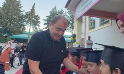 Başkan Meçikoğlu Minik Mezunları Yalnız Bırakmadı!