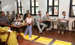 “Bilim Kafe”de Ağız Sağlığı Konuşuldu! İşte Diş Hekimlerinden Altın Tavsiyeler