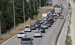 Burdur Trafiğinde Rekor Seviyede Araç Geçişi