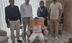 Görkem Efe Karnesini Evde Aldı, Umudu Okulunda Alacağı Günlerde