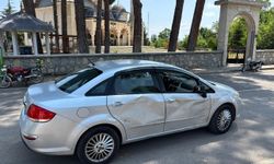 Isparta’nın Atabey İlçesinde Ehliyetsiz Sürücü Kazaya Neden Oldu