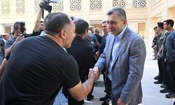 Vali Şahin, Antalyalılarla Bayramlaştı