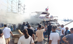 Alanya’da Gezi Teknesinde Korkutan Yangın