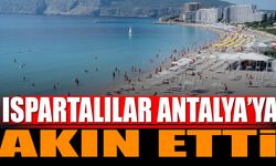 Ispartalılar Antalya'ya Akın Ediyor Sahiller Doldu Taştı