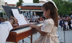 Küçük Yetenekler Büyük İşler Başardı: Gölhisar’da Müzik ve Kültür Şöleni