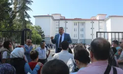 Müdür Sünnetci, LGS Heyecanına Ortak Oldu