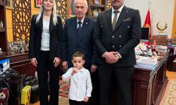 MHP Burdur İl Başkanı Mustafa Gün’den Bahçeli’ye Ziyaret ve Özel Hediye