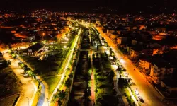 Sandıklı Millet Bahçesi'nin Yeni Gözdesi: Millet Kafe Hizmete Açıldı!