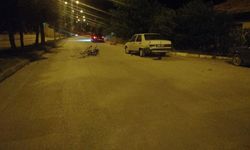Yalvaç’ta 17 Yaşındaki Motosikletli Otomobile Çarpıp Ağır Yaralandı