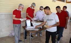 15 Temmuz Şehitleri İçin SDÜ’de Helva İkramı Yapıldı