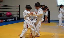 Çocuğunuz İçin Sağlıklı ve Eğlenceli Bir Yaz: Judo Kursları Başladı!