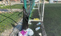 Çünür’deki Halı Saha Çöplüğe Döndü