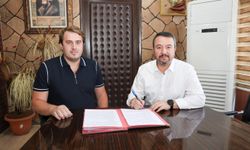 Sandıklı’ya kapalı halı saha geliyor