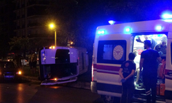Antalya’da Servis Minibüsü Devrildi