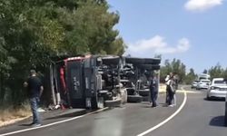 Isparta-Burdur Dağ Yolunda Tır Devrildi: Trafik Tek Şeritten Sağlandı