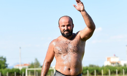 Orhan Okulu Kimdir? Kırkpınar Yağlı Güreşlerinin Usta Pehlivanı Orhan Okulu’nun Hayatı ve Başarıları