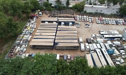 Yediemin Otoparklarında Yıllardır Bekleyen Araçlar Satışa Çıkıyor
