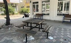 Bahçelievler Muhtarı’ndan Gençlere Temizlik Çağrısı