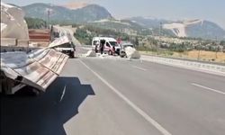 Burdur-Fethiye Karayolu’nda Mermer Blokları Yola Düştü