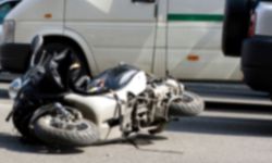Isparta’da Sürücüsünün Kontrolünden Çıkan Motosiklet Devrildi