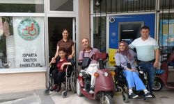 Hemşireler, halk sağlığını güçlendiren hizmetlerin öncüsü
