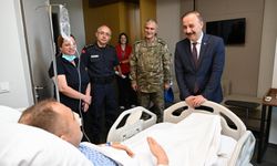 Isparta Valisi Erin’den Güçlü’ye ‘geçmiş olsun’ ziyareti