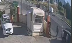 Otomobiller Çarpıştı; Kaza Anı Kameralara Anbean Yansıdı