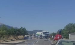 Isparta’da Seyir Halindeki Otomobil Alev Aldı