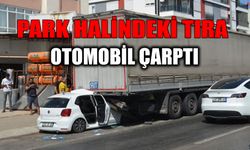 Park halindeki tıra otomobil çarptı, 4 yaralı, 1’i ağır