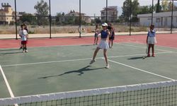 Döşemealtı ilçesine de yeni bir tenis kursu açtı