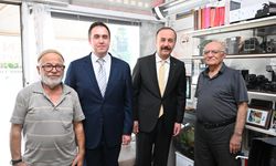 Vali Erin, Gelendost’ta Esnaf Ve Vatandaşlarla Bir Araya Geldi