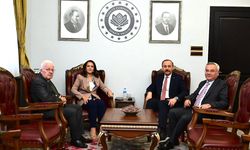 Burdur Valisi Bilgihan’dan Isparta Valisi Erin’e Ziyaret