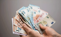 Dolar ve Euro’da Yeni Zirve: Yatırımcı Ne Yapmalı?