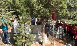 Gelendost’ta Şehit Mevlüt Altaş Mezarı Başında Anıldı