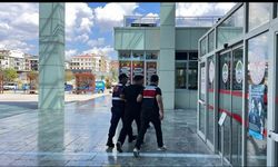 Burdur-Antalya Karayolu'nda  Araç Sürtmesi Sonrası Silahlı Saldırı!