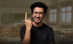 Taner Çağlı Kimdir? İngilizce Öğretiminde Ezber Bozan Yöntemleriyle 37 Yaşındaki Eğitimcinin Hikayesi