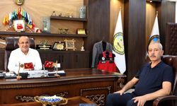 IESOB Başkanı Ahmet Tural’a Kuaför Esnaftan Ziyaret