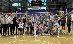 Afyon’da Voleybol Keyfi: Afyon Yüntaş 3-0 Kazandı