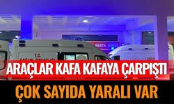 Burdur'da 2 Araç Kafa Kafaya Çarpıştı