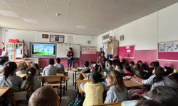 Isparta’da Ortaokul Öğrencileri Sosyal Hizmet Merkezini Ziyaret Etti
