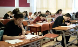 Lise Eğitimi 2 Yıla mı Düşüyor? Bakan Tekin’in Açıklaması Ortalığı Karıştırdı!